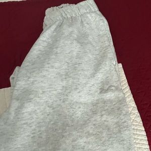 Women’s Hollister sweatpants xxs